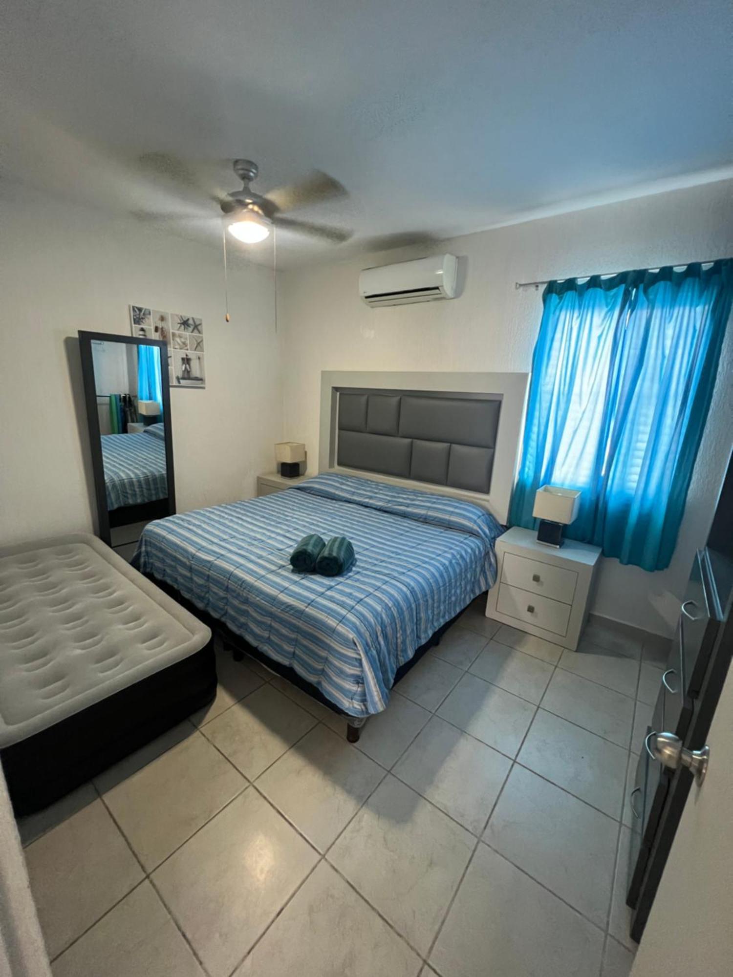 Departamento Blue Vacacional Apartment Плая дел Кармен Екстериор снимка